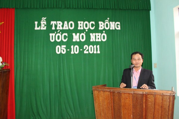 HỌC BỔNG 2011-2012;  bài 3: Những ngôi trường bên Phá Tam Giang